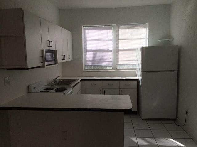 1st image of 6881 Bay Dr APT 2