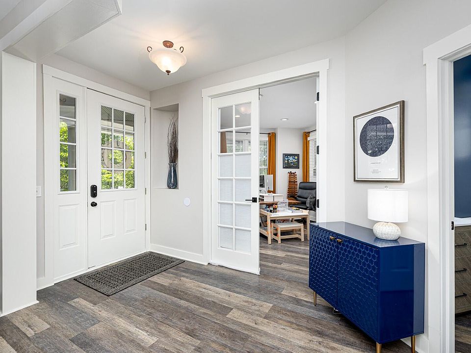 396 Hamilton St, photo 8