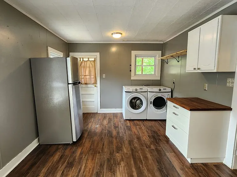 103 Gibbs St — Photo 15