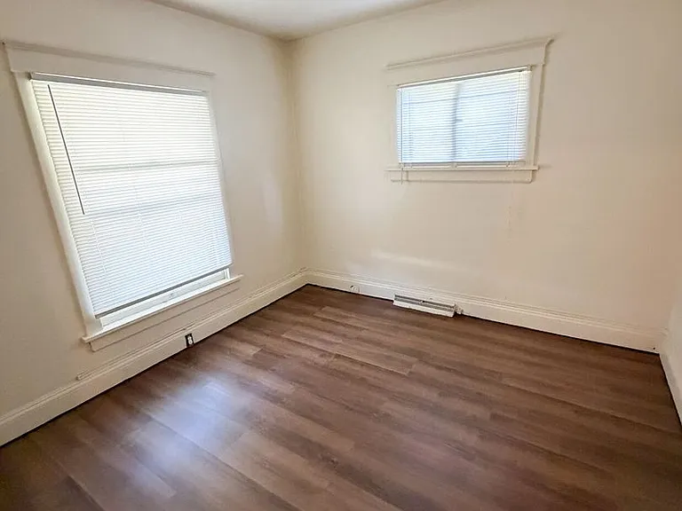 1118 S 23rd St — Photo 3