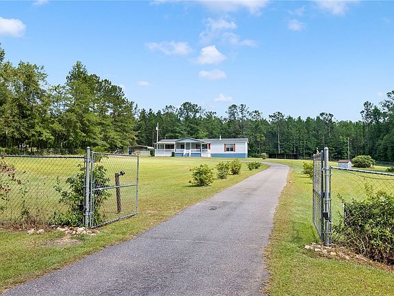 2nd image of 225 Lee Road 740