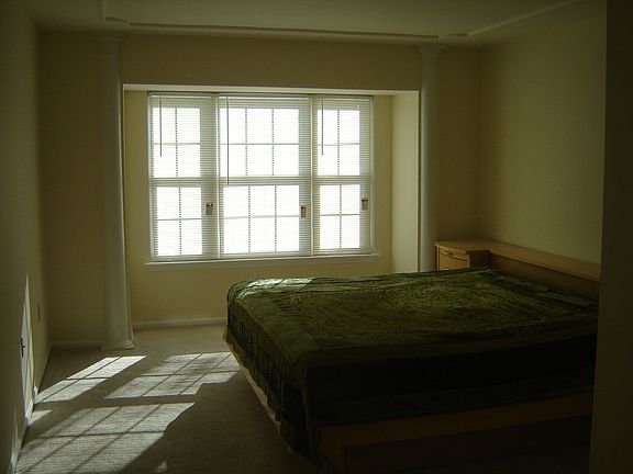 4th image of 51 Redwood Ln