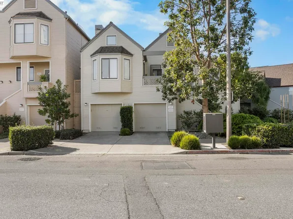 3009 Triumph Dr, Alameda, CA 94501