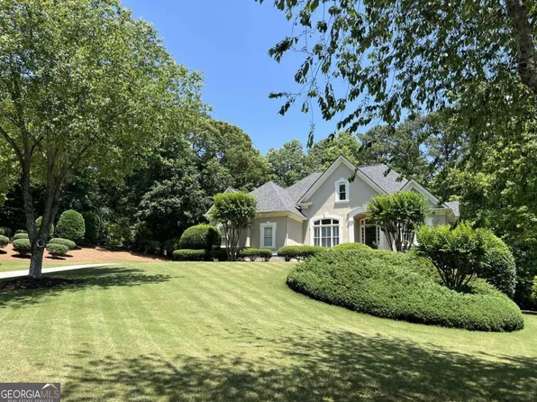 605 Meadows Creek Dr, Johns Creek, GA 30005