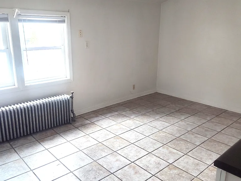 5007 25th Ave #2 — Photo 5
