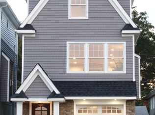 98 Main St, Port Monmouth, NJ 07758