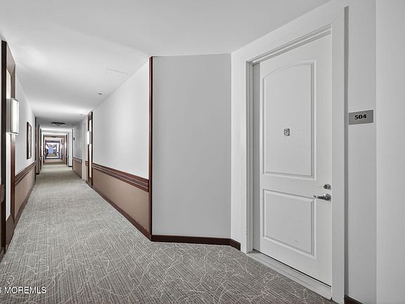 5th image of 432 Ocean Boulevard N #504