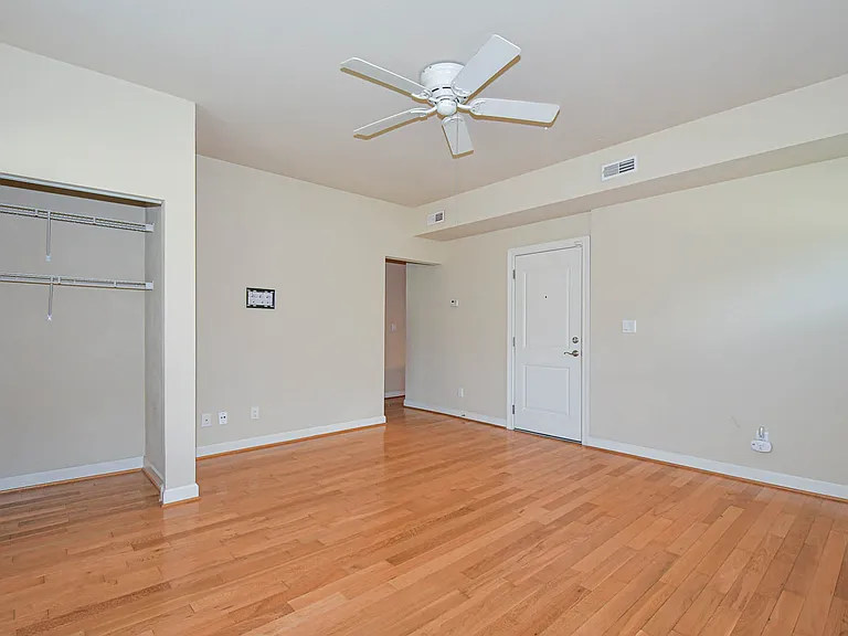 5528 Waterman Blvd #1N — Photo 10