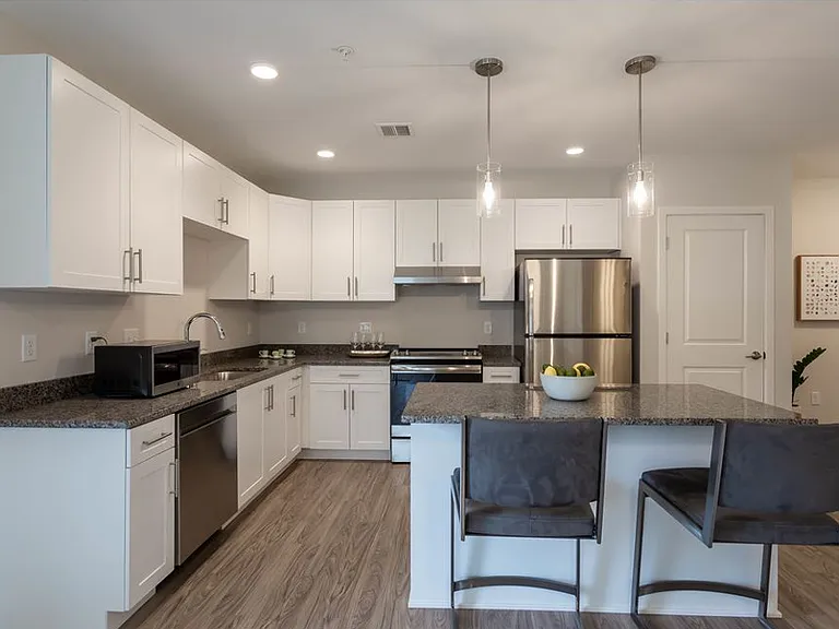 Trail Run Apartments — Photo 40