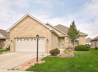7546 E 103rd Dr, Crown Pt, IN 46307