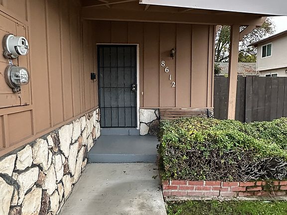 3rd image of 8612 Beverly Ln #8612