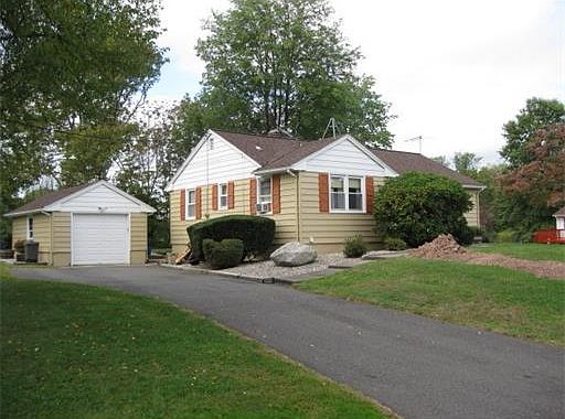 2nd image of 3 Roberts St