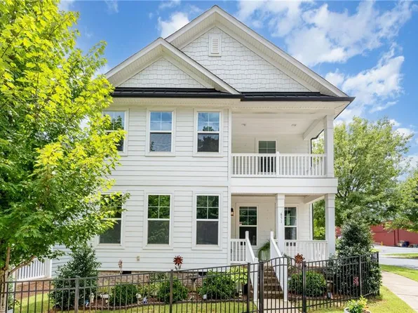 651 R L Stowe Rd, Belmont, NC 28012