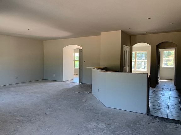 5th image of 4010 Marana Dr