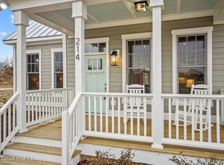 214 Ward Rd, Swansboro, NC 28584