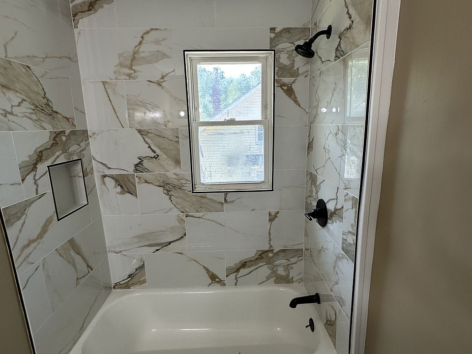 1st image of 1877 State St #6