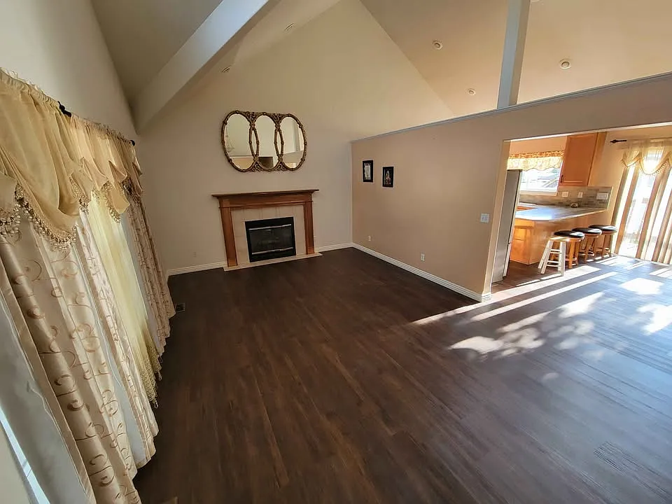 3 bed, 1550 sqft, $1,900 — Photo 3