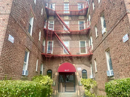 Rented by TheRealEstateCompany.com LLC | media 4