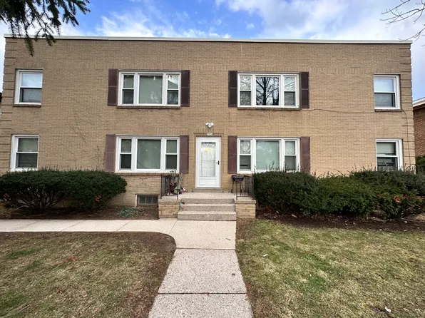 2929 N 76th St #4, Milwaukee, WI 53222