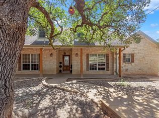 1120 Meadow Ridge Dr, Dripping Springs, TX 78620