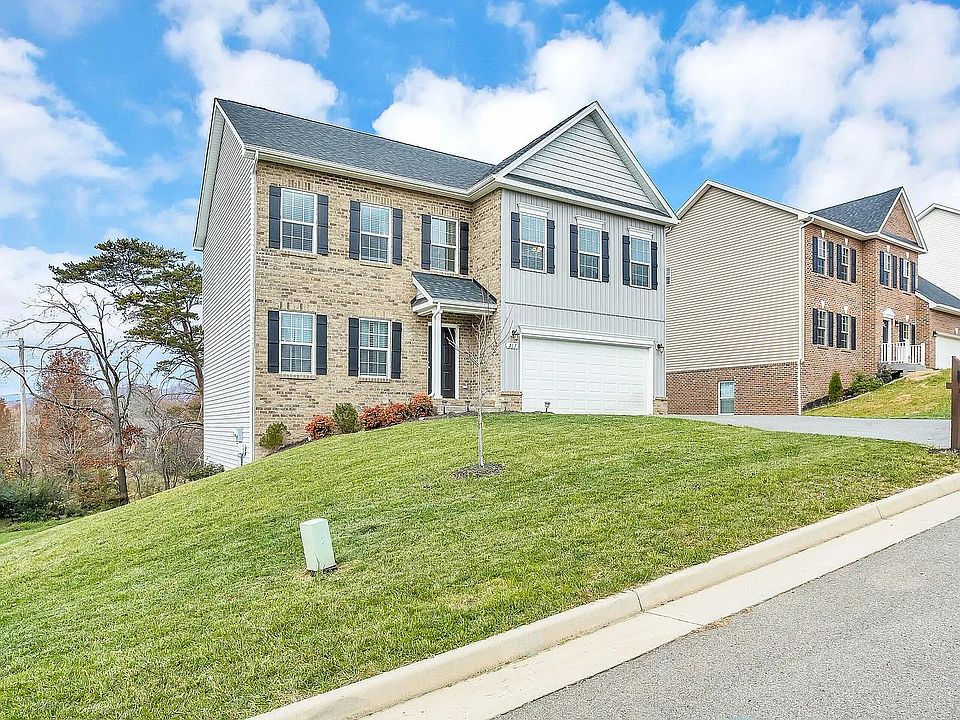 1st image of 217 Edgemere Dr