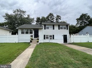 31 Briarcliff Dr, New Castle, DE 19720
