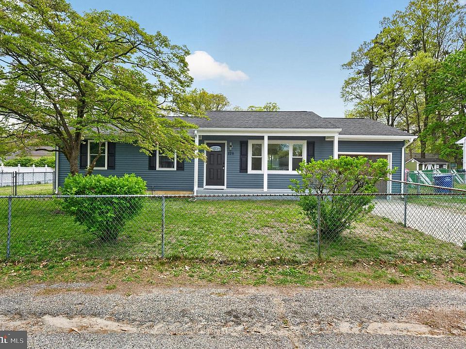 1st image of 229 Garden Ave