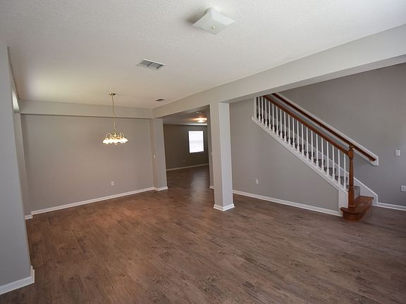 3rd image of 15547 Turkoman Cir
