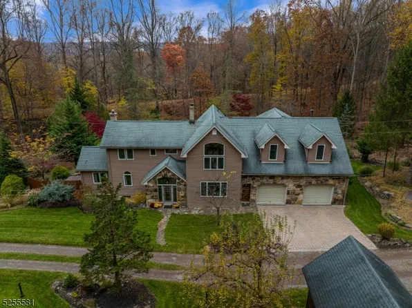 3 Stony Brook Lane, Bethlehem Twp., NJ 08802