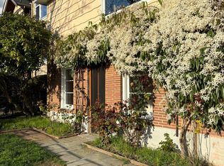 3816 42nd Ave NE #B, Seattle, WA 98105