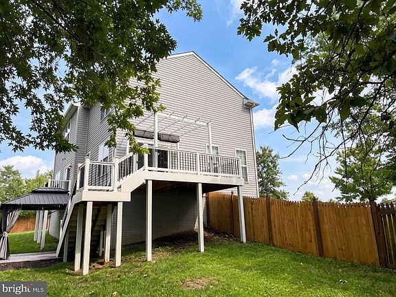 5th image of 118 Marlise Ln