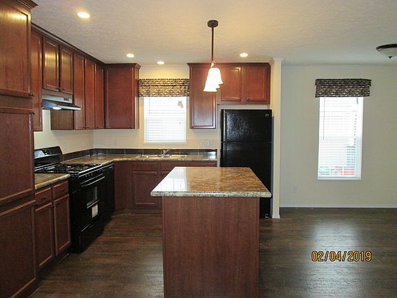 3rd image of 25304 Canyon Cir #7HI3US