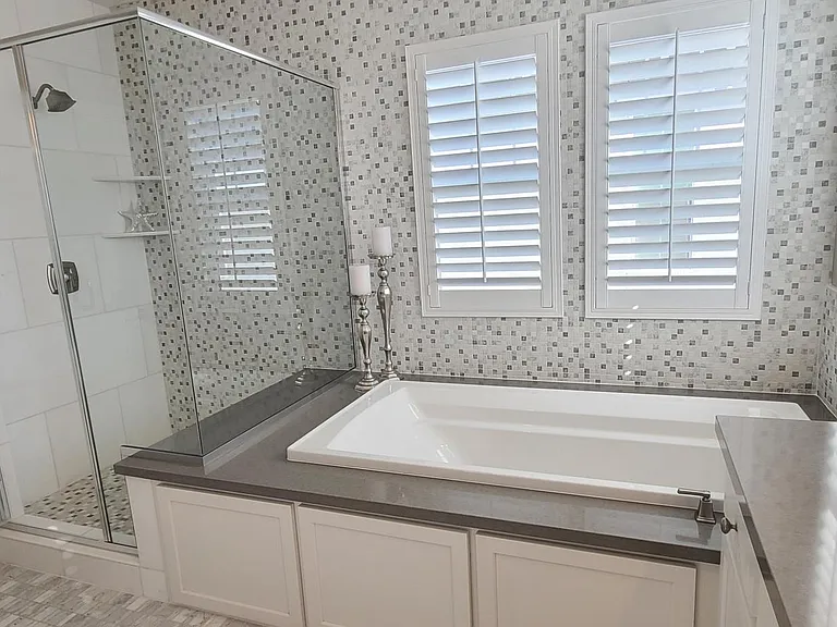 1066 Forbes Ln — Photo 38