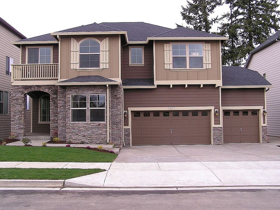1st image of 7253 NE Rockridge Pl
