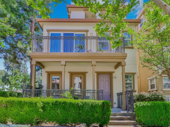 212 Azevedo Cir, San Jose, CA 95125