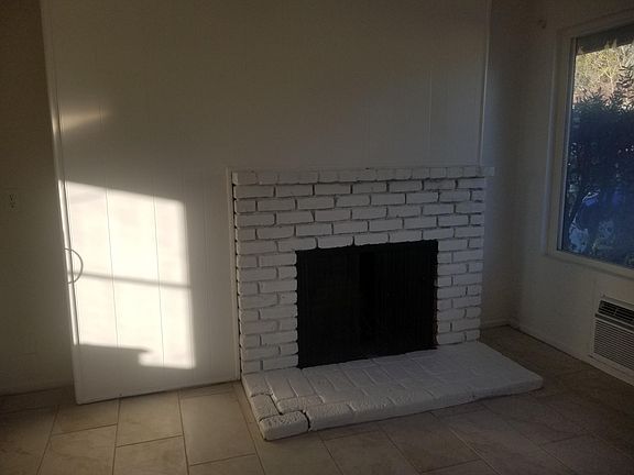 4th image of 1157 W 41st St