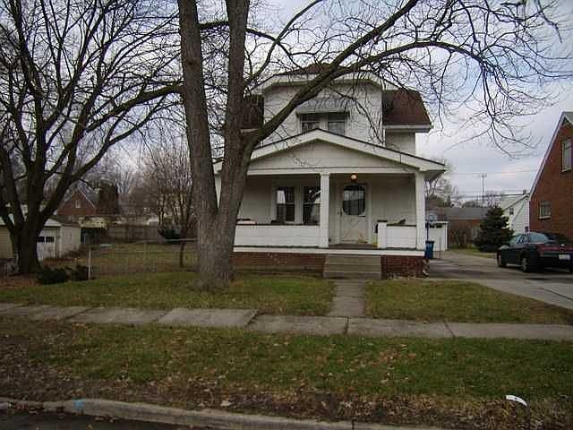 2nd image of 536 Shasta Dr