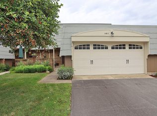 648 Dauphine Ct UNIT C, Elk Grove Village, IL