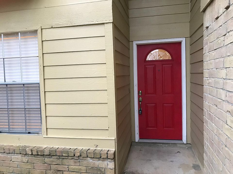 1st image of 6707 Loch Bruceray Dr