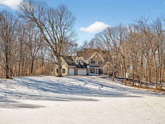 11990 Creekridge Ln, Chaska, MN 55318