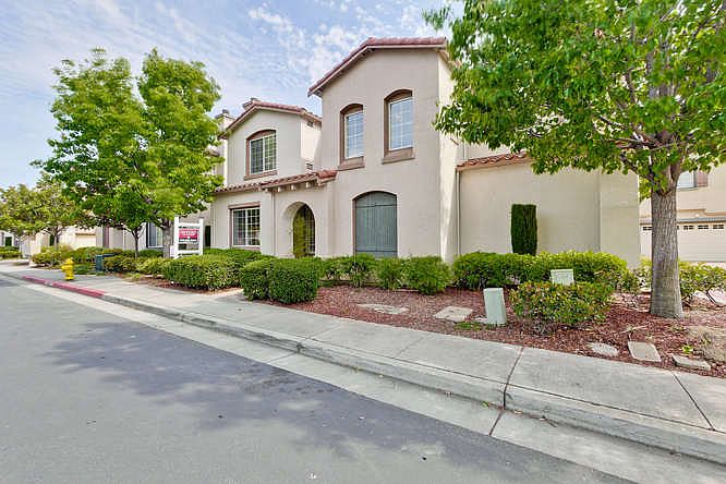 1st image of 704 Villa Centre Way
