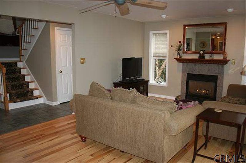 5th image of 22 THISTLE Road