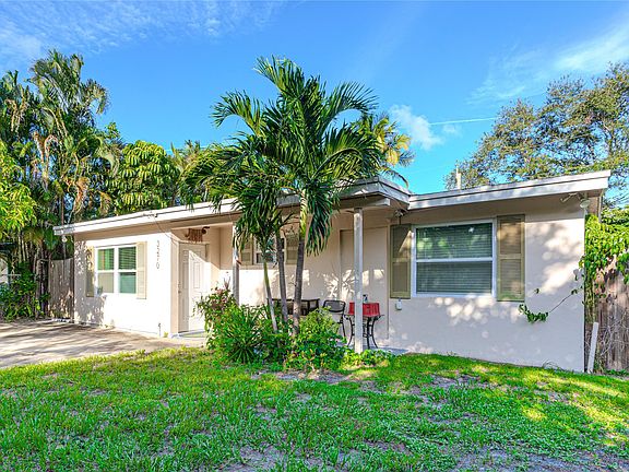 2nd image of 3270 E Palm Drive