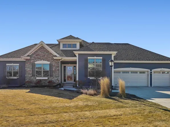 S87W17765 Edgewater COURT, Muskego, WI 53150