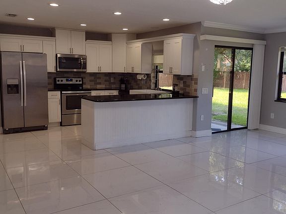 5th image of 6351 Piney Glen Ln