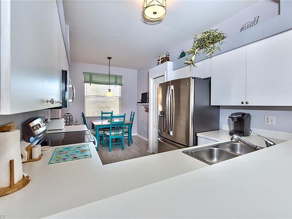5th image of 7625 Arbor Lakes Ct APT 334