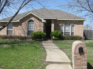 4945 Berridge Ln, Dallas, TX 75227