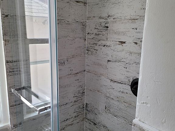2nd image of 138 Elliott Ave APT 1