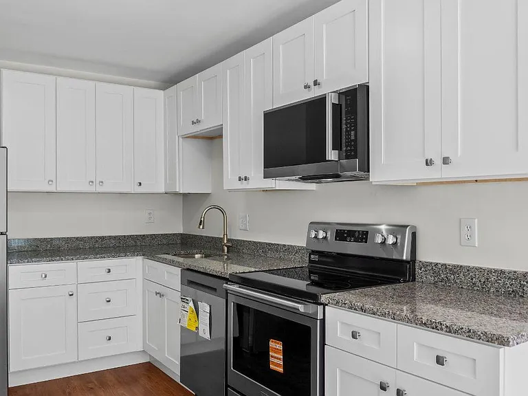 18531 Bay Leaf Way — Photo 3