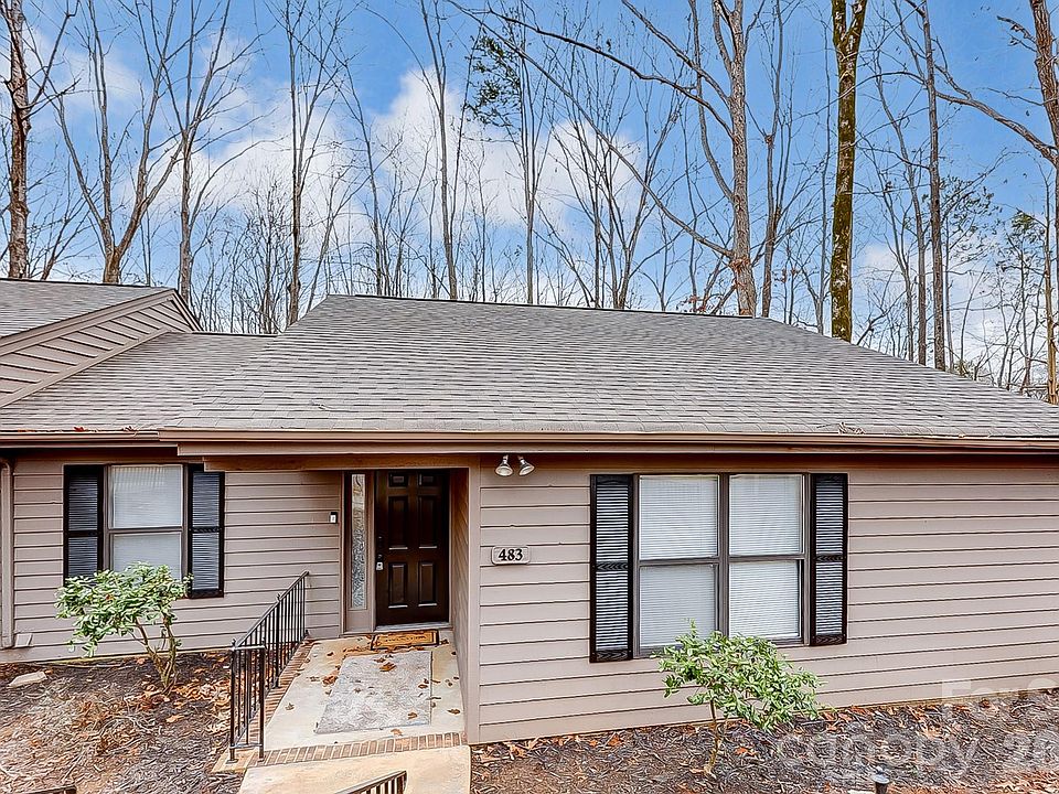1st image of 483 Sweetgum Dr